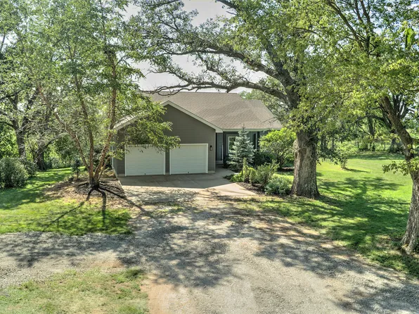 2183 270th Ave, Sidney, IA 51652