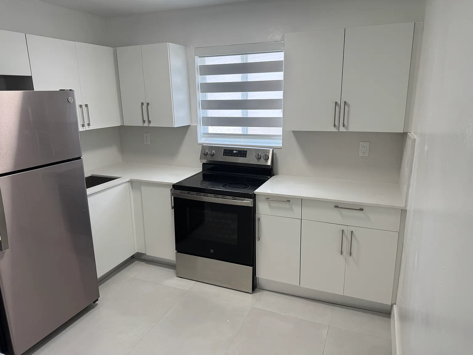 1 bed, 720 sqft, $1,800 — Photo 2