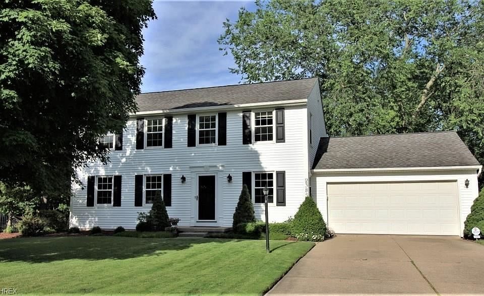 1st image of 2385 Glenn Echo Dr