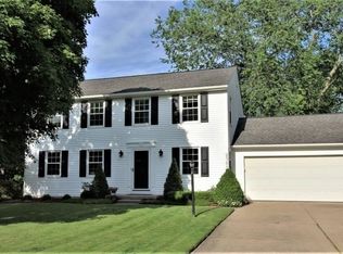 2385 Glenn Echo Dr, Hudson, OH 44236