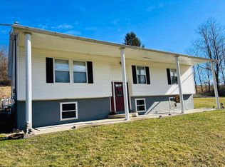 4938 River Rd, Morgantown, WV 26501