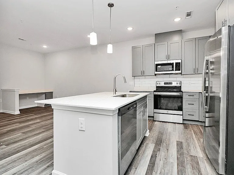 520 Tom Hunter Rd — Photo 52