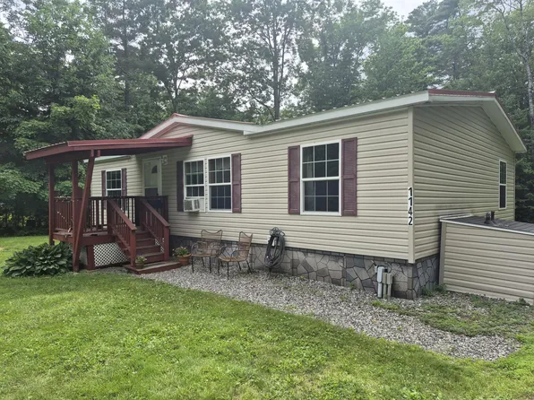 1142 West Road, Belgrade, ME 04917