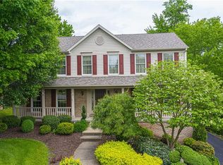 4010 Turnwood Ln, Coraopolis, PA 15108