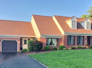 1925 Harrington Dr, Lancaster, PA 17601