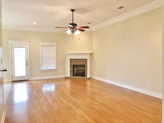5th image of 4536 Kiowa Ln