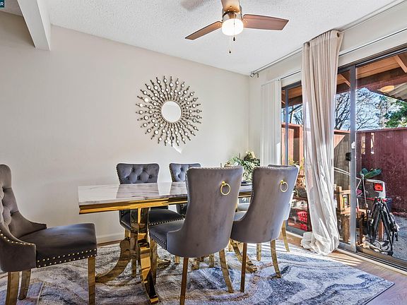 4th image of 238-240 Camelback Rd