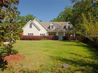 33 Carriage Way, Ridgeland, SC 29936
