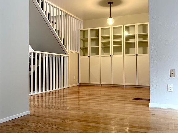 4th image of 3741 Palos Verdes Way