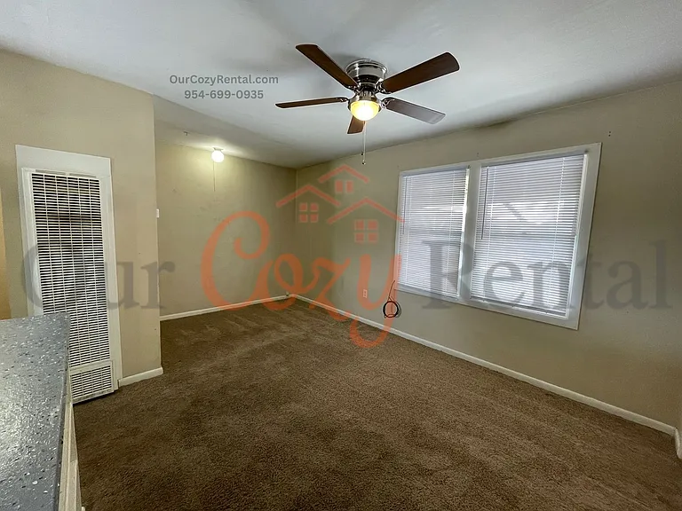 1591 Zener St — Photo 10