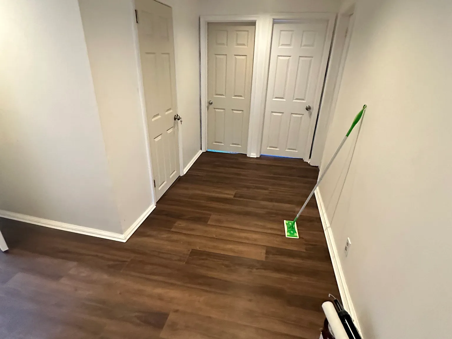 4 bed, 1.5 bath, 1200 sqft, $1,949 — Photo 3