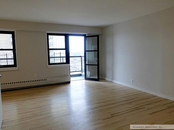 2nd image of 1370 Saint Nicholas Ave APT 14N