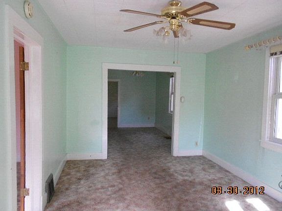 3rd image of 1209 Bohmen Ave