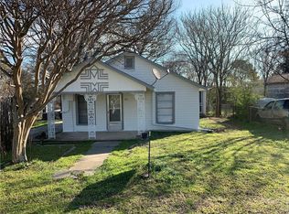 211 S Watson St, Alvarado, TX 76009