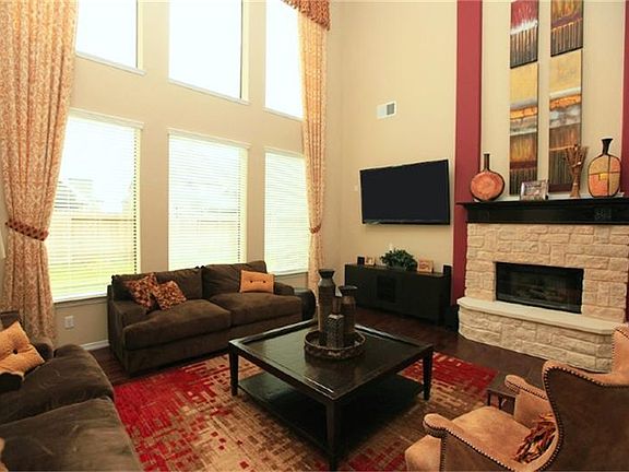 Den / family room
