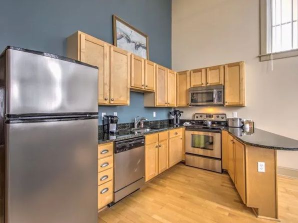 1517 S Theresa Ave UNIT 209