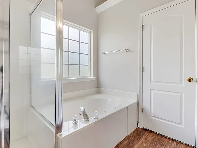 127 Williams Ave — Photo 24