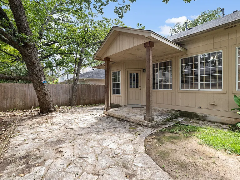 3955 Grayling Ln — Photo 49
