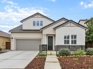 1824 Estrada Dr, Woodland, CA 95776