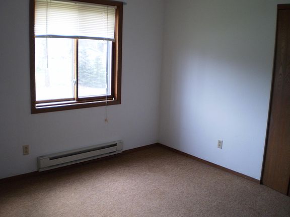 2nd image of 403 Harvey St #Q3w63w8vu