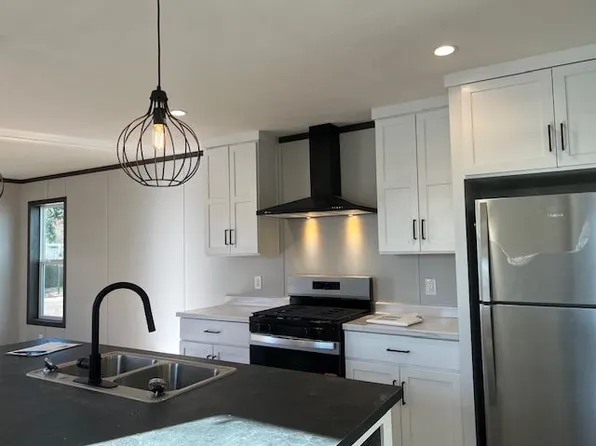 3405 Sinton Rd Lot 129, Colorado Springs, CO 80907