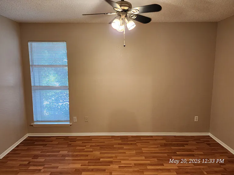 429 SW Thomas St #A — Photo 10