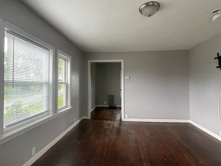 588 W Hartford Ave #2 — Photo 11
