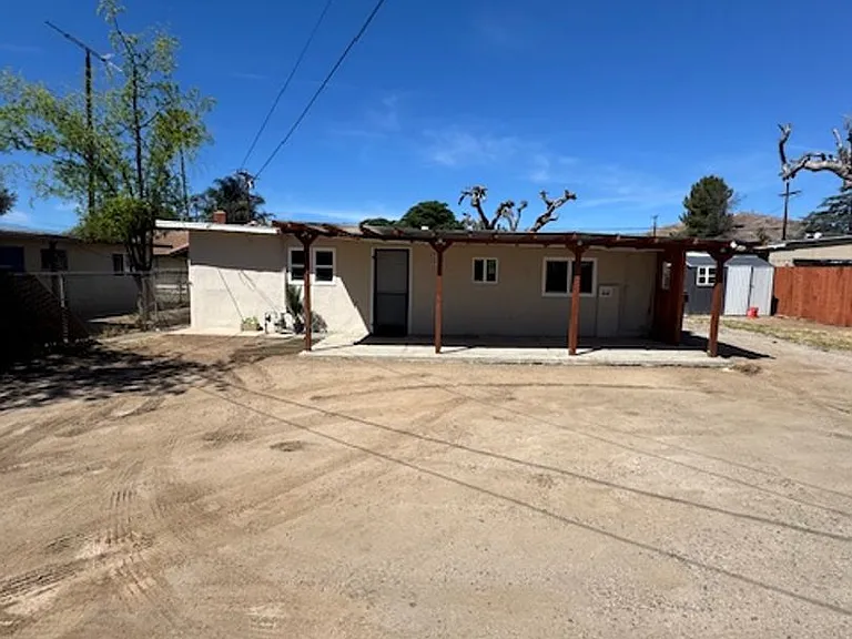 23892 Hemlock Ave — Photo 12