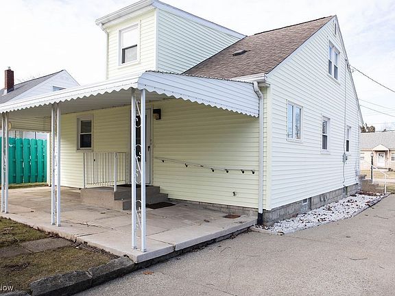 4th image of 110 Grimm Heights Ave