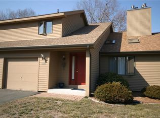 186 Oak Grove St APT C, Manchester, CT 06040