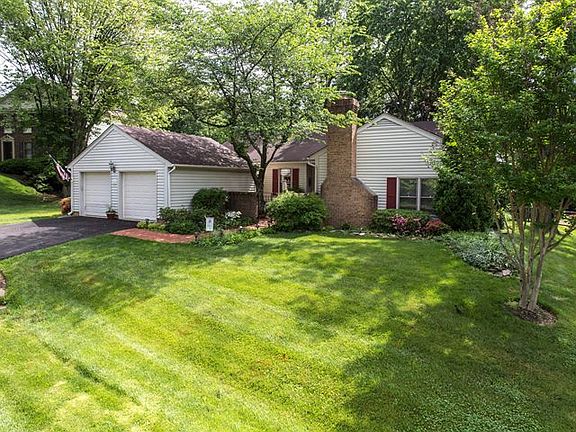 3rd image of 9812 Dellcastle Road