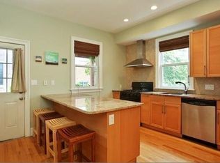 11 Lesher St, Boston, MA 02131