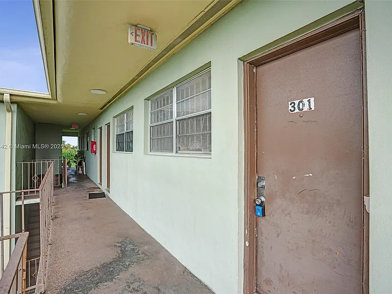 14100 NW 24th Ct #302 — Photo 18
