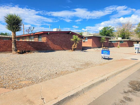 2nd image of 1401-1407 Aspen Dr #12