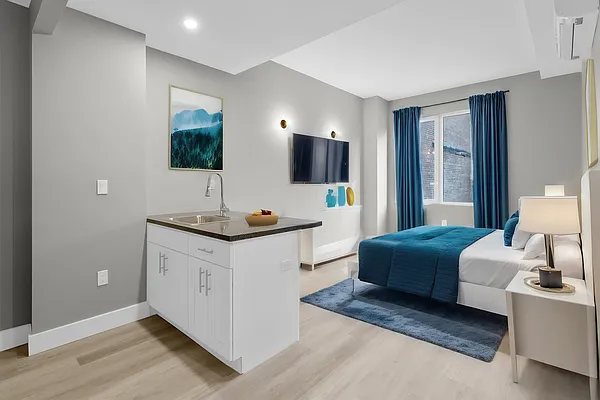 Rented by Reavis | media 1