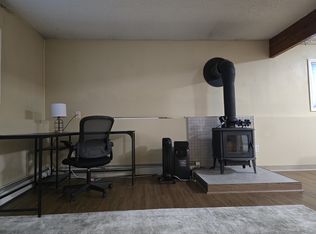 4009 Vance Dr, Anchorage, AK 99508