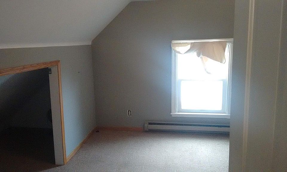 3rd Floor Rm