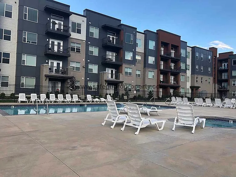 8248 S Resaca Dr #J4 — Photo 18