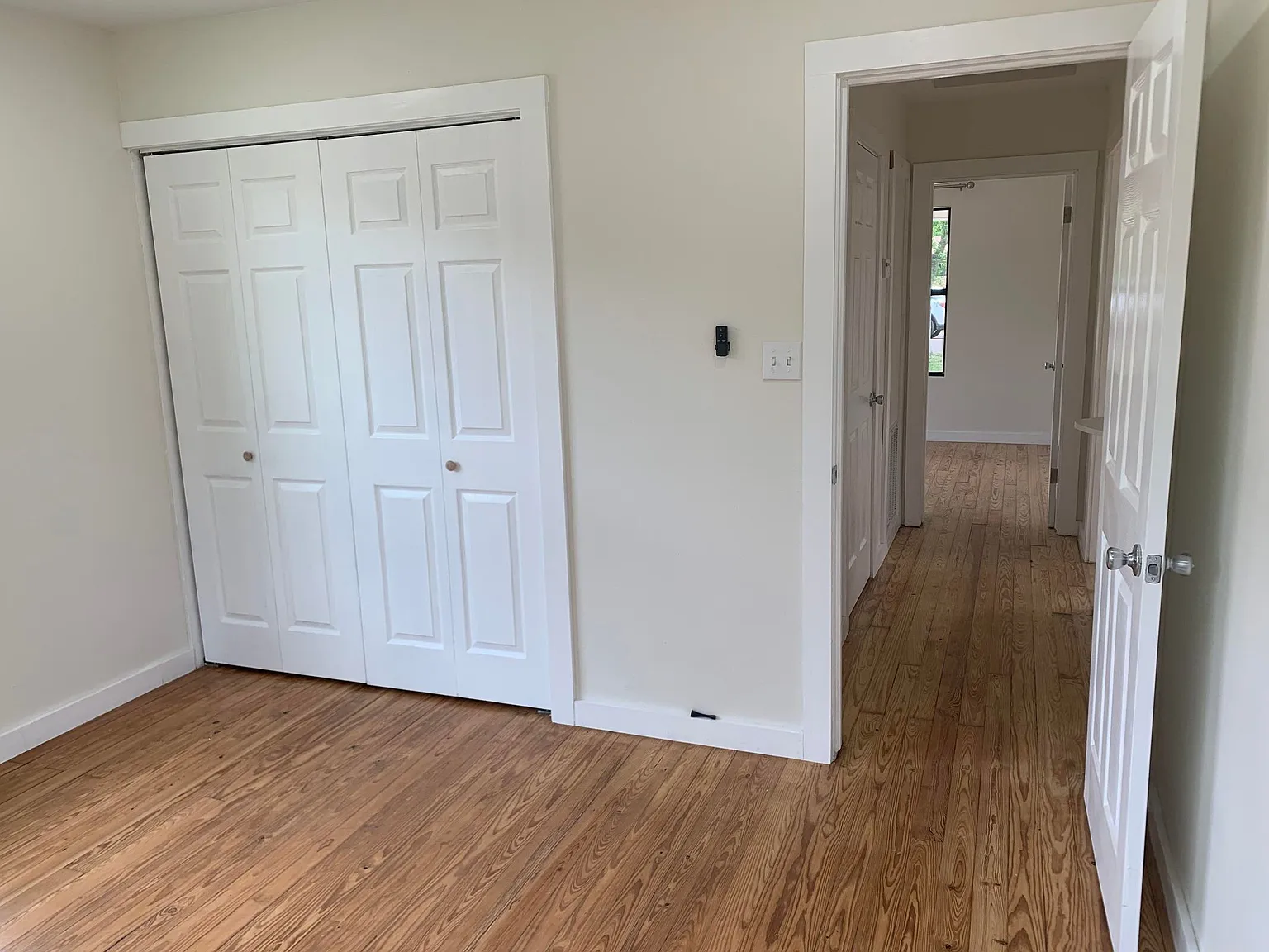 2 bed, 899 sqft, $1,150 — Photo 2