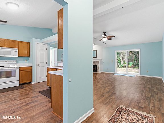 5th image of 5572 BLUE PACIFIC Drive