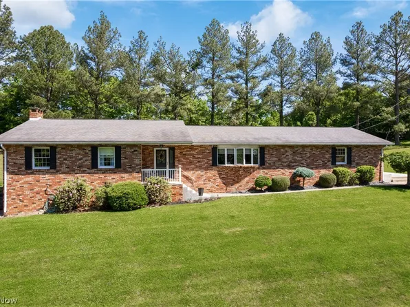 67695 Alexander Rd, Bridgeport, OH 43912