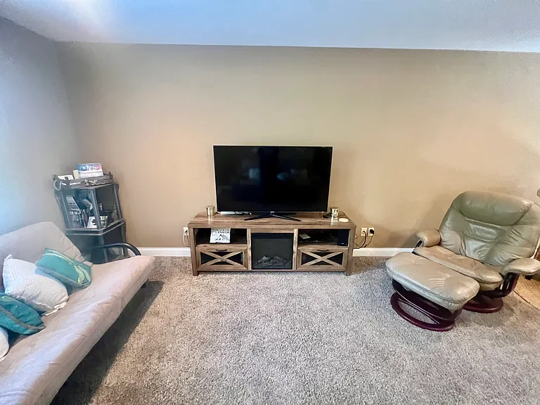 181 Laurel River Rd — Photo 6