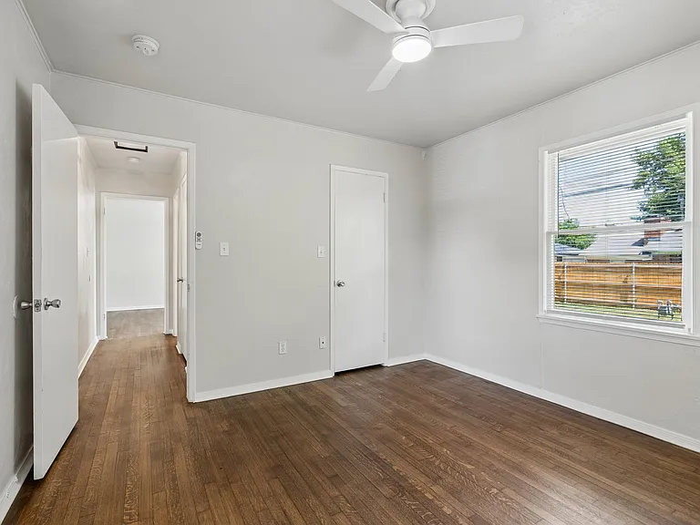 1603 Carlisle Ct — Photo 18