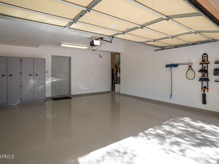 11000 N 77th Pl #1057 — Photo 35