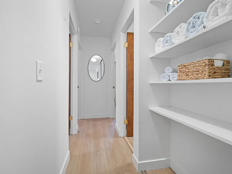 1105 Julienne Dr — Photo 20