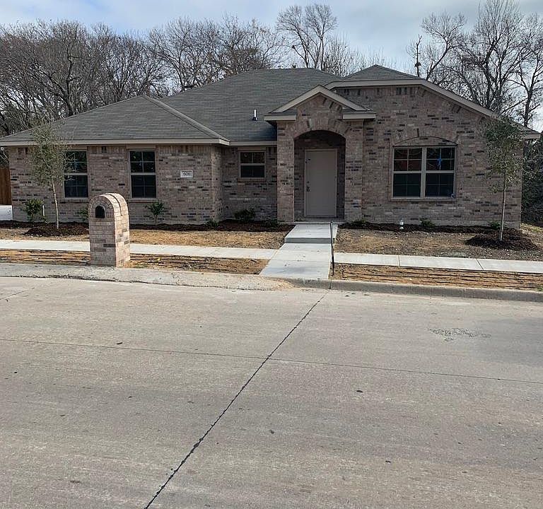 1st image of 606 Quail Hollow Dr