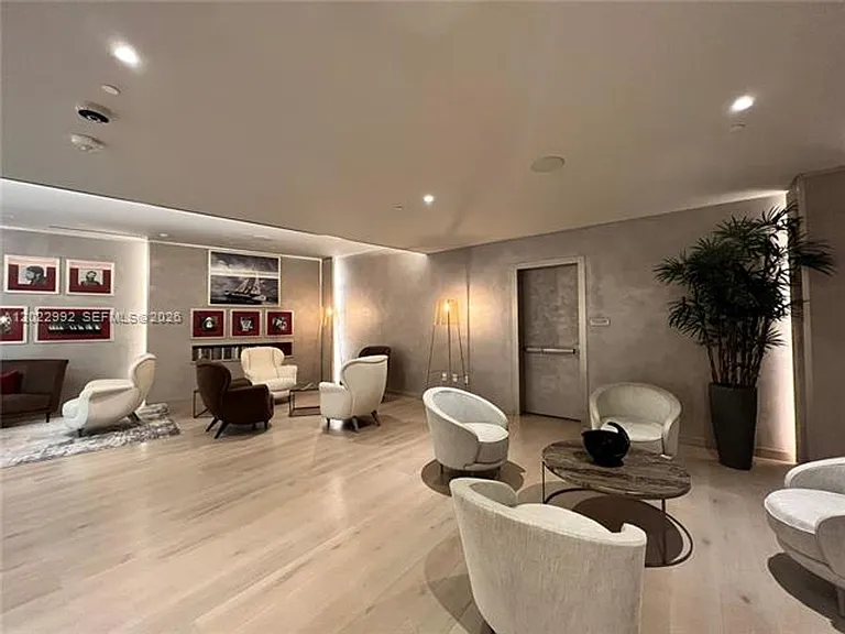 1000 Brickell Plz #1903 — Photo 33