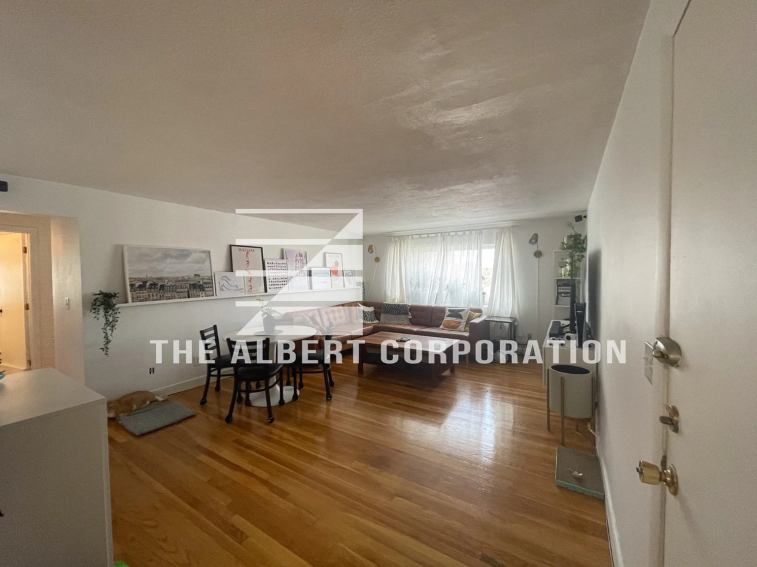 2 bed, 850 sqft, $2,500 — Photo 3
