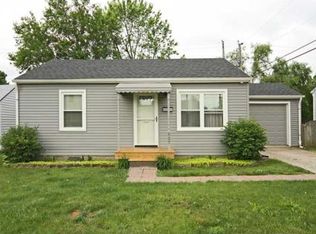 527 Fletcher Ln, Beech Grove, IN 46107