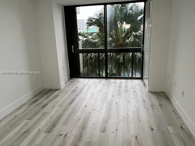 2333 Brickell Ave #307 — Photo 11